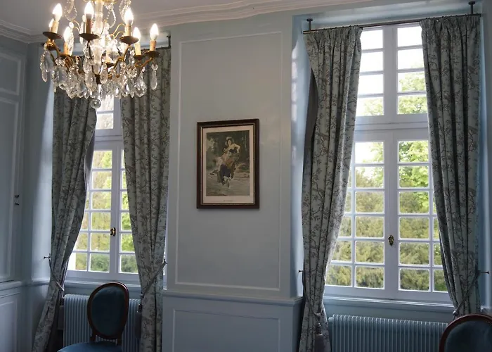 Villa Chateau Florian Xviii Siecle 700 M2, Parc 10 Hectares *